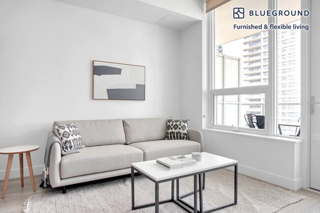 Photo - 1133 S Hope St Unidad FL17-ID836