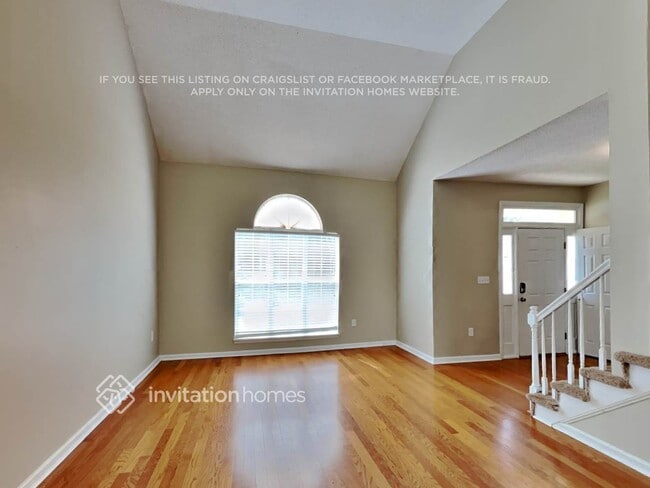 Photo - 102 Lakewood Cir Dr