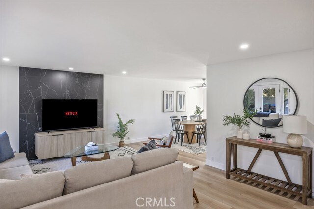 Photo - 25266 Pacifica Ave