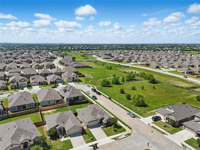 Photo - 837 Amberwood Ct