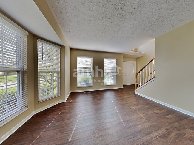 Photo - 7316 Pebble Crk