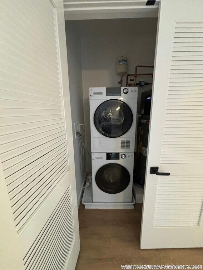 Photo - 199 Gardner St Unidad 109