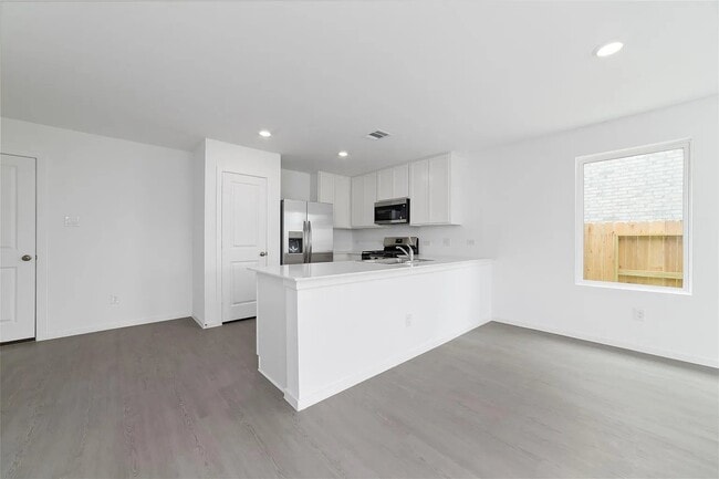 3064 Huntersville Dr
