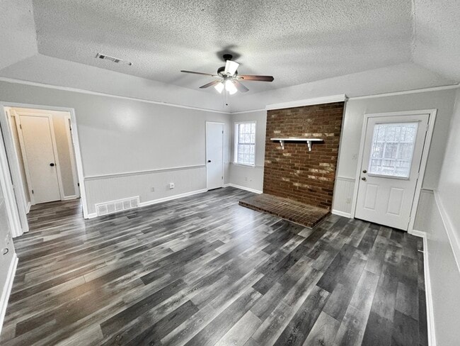 Photo - 4964 Barkshire Dr