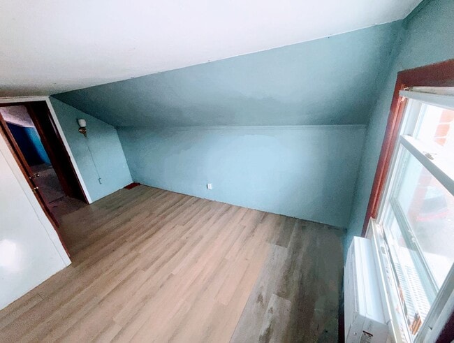 Photo - 4 Bedroom 1 Bathroom Home