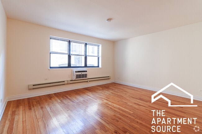 Building Photo - 665 W Wrightwood Ave Rental