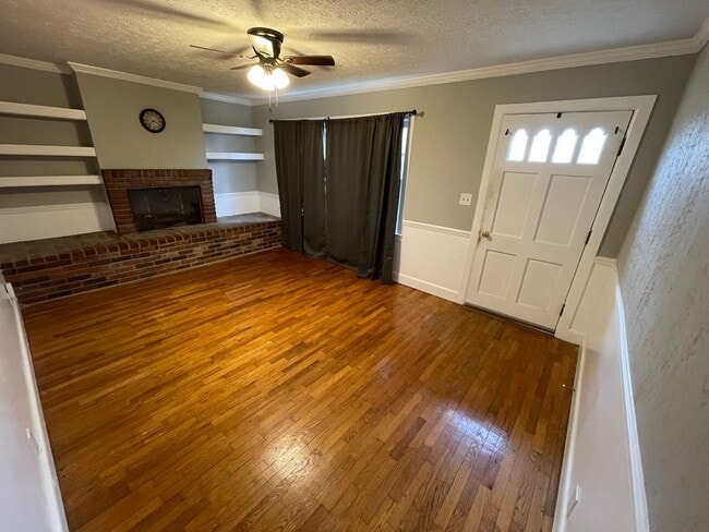 Photo - Cute Cottage Style Home For Rent