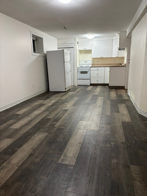 Photo - 413 Main St
