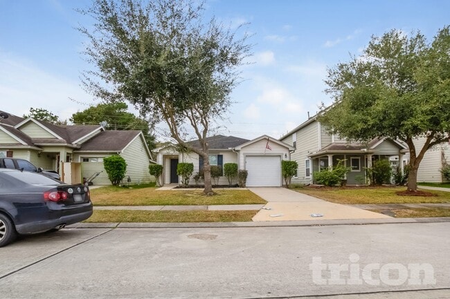 Photo - 20919 Gastonbury Ln