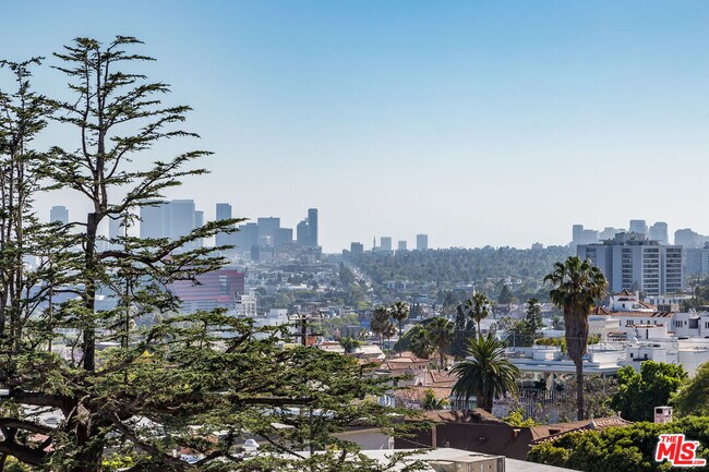 Photo - 1424 N Crescent Heights Blvd Unit 51