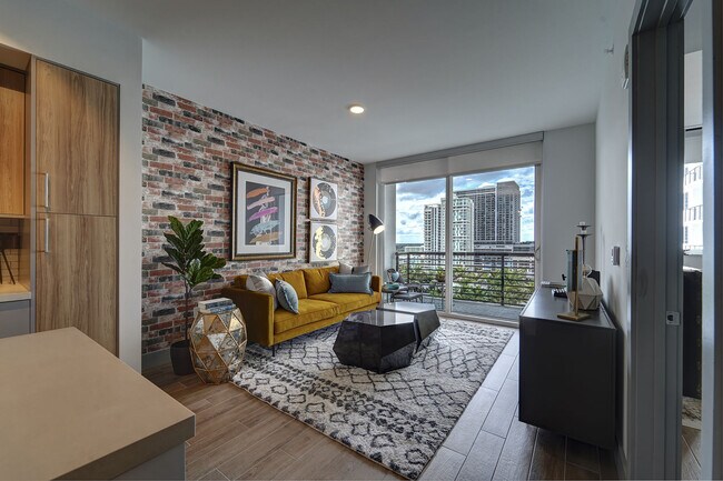 Novo Las Olas apartments — community photo