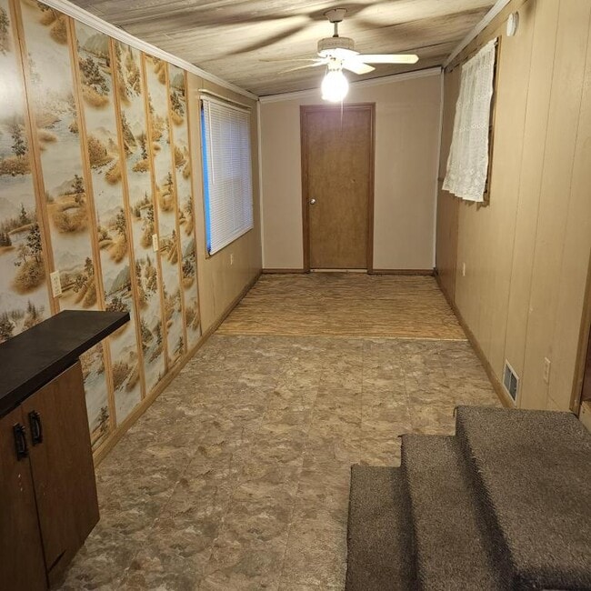 Photo - 111 Franklin St