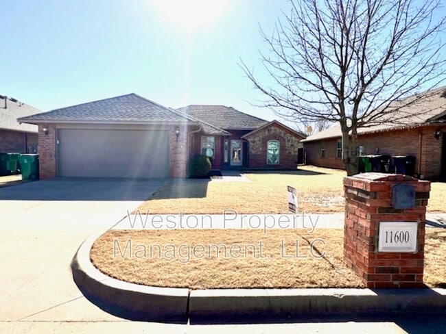 Photo - 11600 SW 10th St