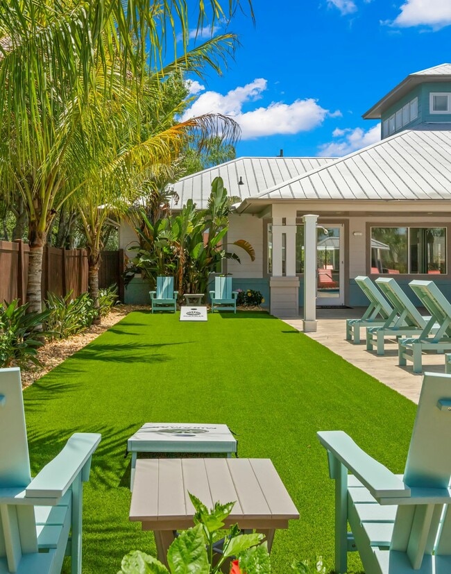 Cornhole Pool Side