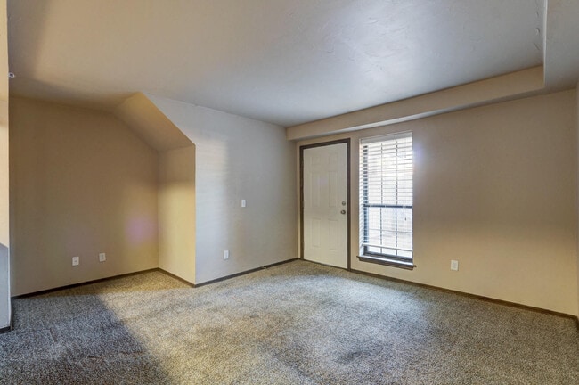 Photo - 14415 N Pennsylvania Ave