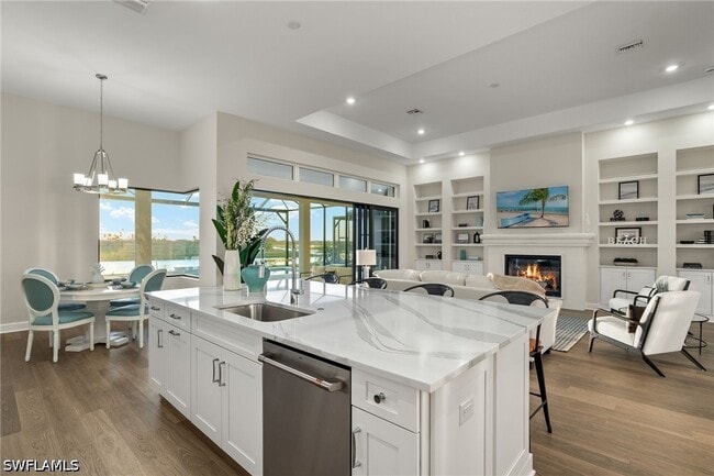 Building Photo - 15429 Turin Dr