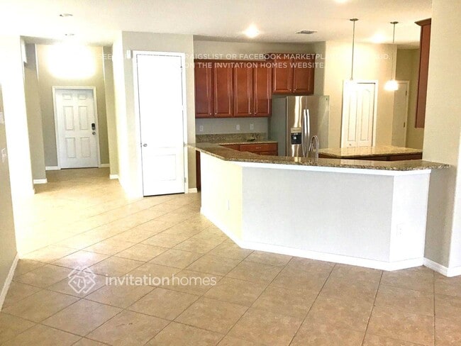 Photo - 2908 Youngford St