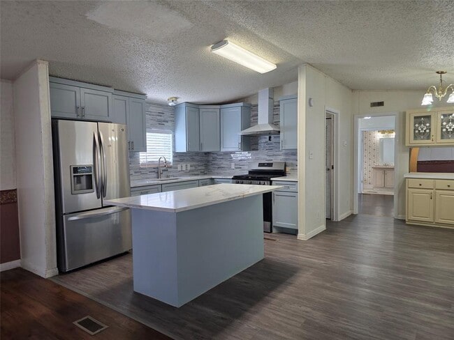 Building Photo - 7628 Northview Ln