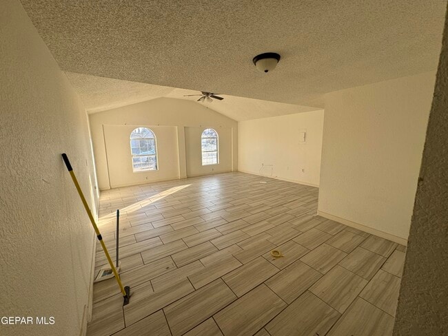 Photo - 1795 Victor Lopez Dr