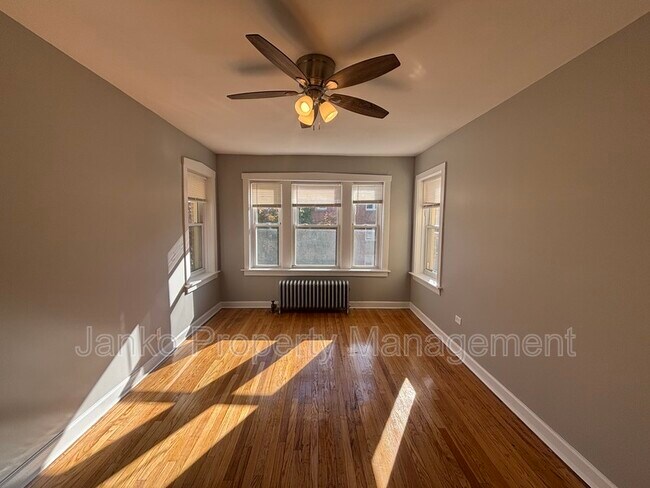 3116 W 61st St Unit 2
