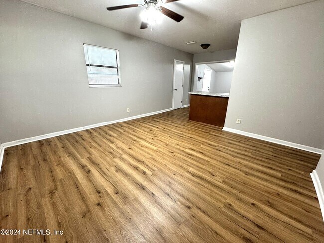 Photo - 447 Brighton Ave