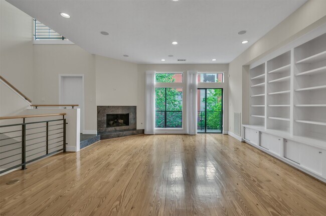 Photo - 1503 California St Unit B