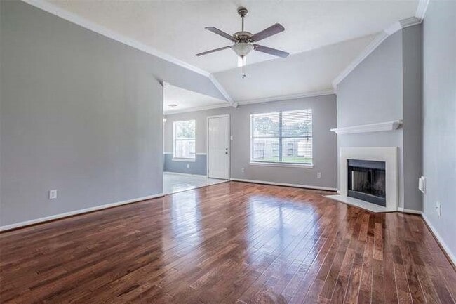 Photo - 221 Armand Bay Dr