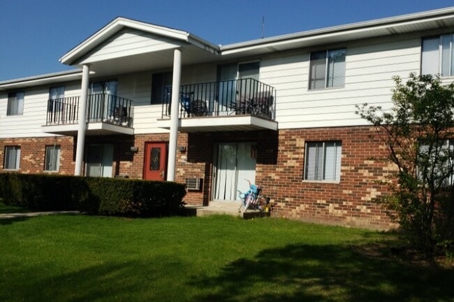 Minooka Parkway Estates - Minooka Parkway Estates