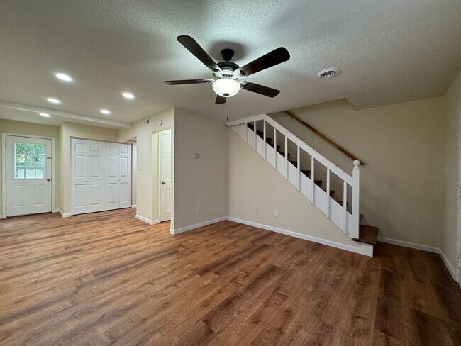 Photo - 1511 Rustic Dr Unit 1509