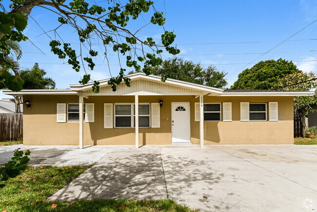 Building Photo - 4346 Tufts Ave Rental