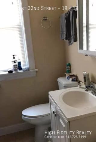 Photo - 915 W 32nd St Unit 1R