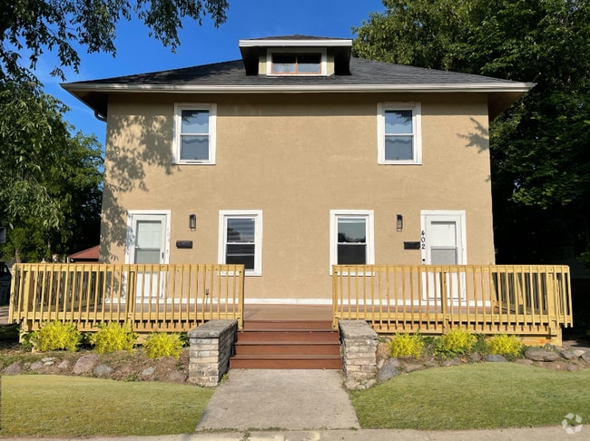 Building Photo - 404 N 64th St Rental