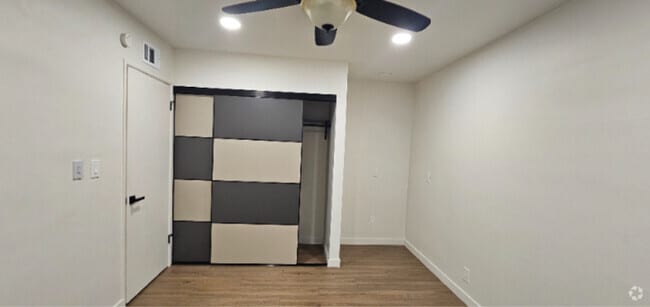 Building Photo - 6609 Winnetka Ave Rental
