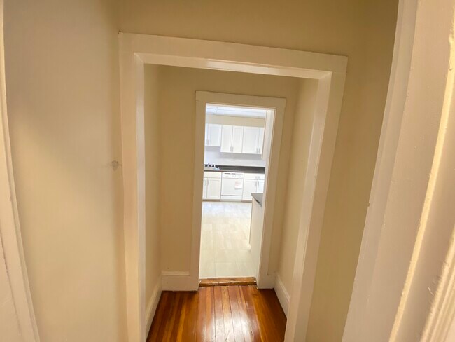 Photo - 431 Cambridge St Unit 3