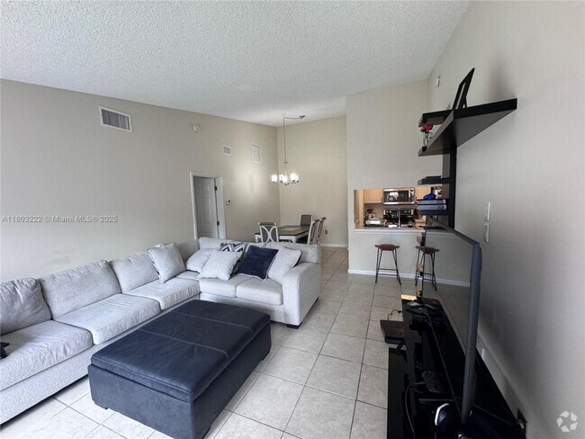 Building Photo - 2734 N Nob Hill Rd Rental