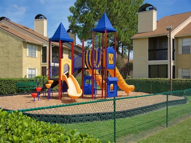 Bentley Green Apartments For Rent In Jacksonville Fl Forrent Playground Bentley Green Apartments