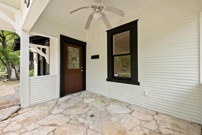 Photo - 713 Patterson Ave