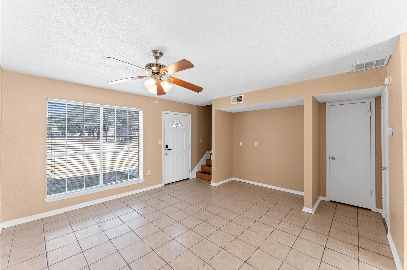 Photo - 1530 Eagle Lake Rd