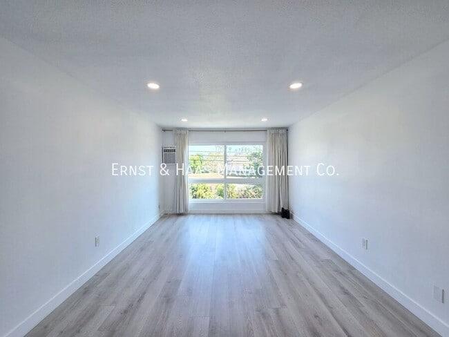 Photo - 5585 E Pacific Coast Hwy Unit #240