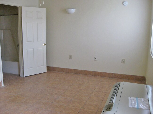 Photo - OW Collins - 62+ & 50+ Senior Apartment