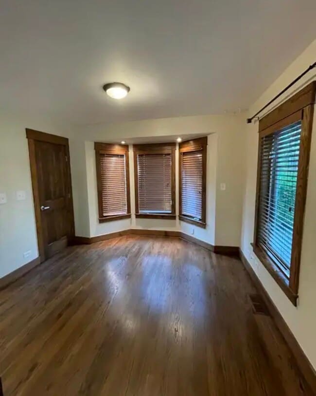 Photo - 754 Spring Rd