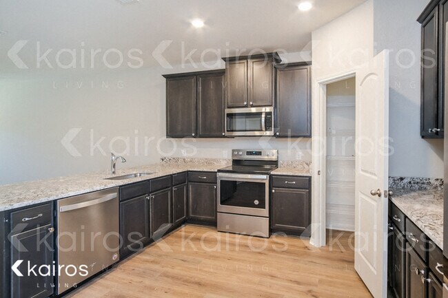 Photo - 117 Mount Vernon Way