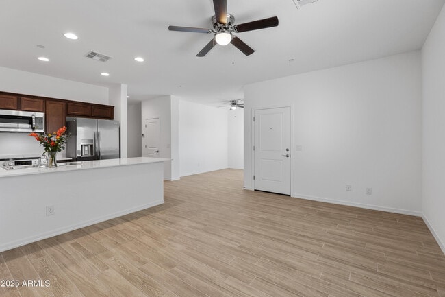 Photo - 15636 N 29th St