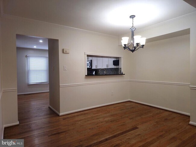 Photo - 6565 River Tweed Ln