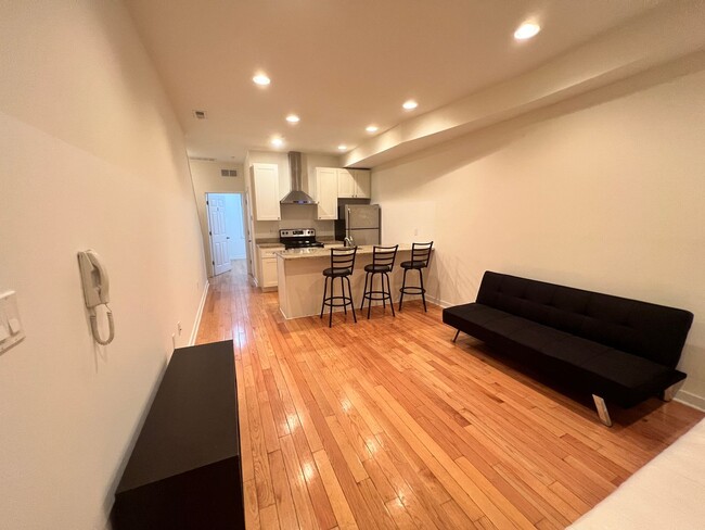 Photo - 530 N 36th St Unit 3R