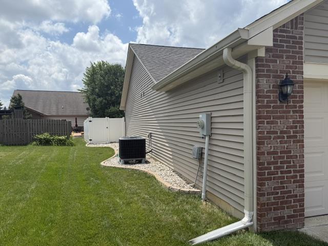 Photo - 16936 Brigg Ct