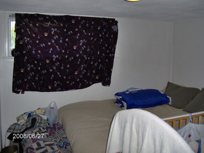 Photo - 2586 W 12th Ave