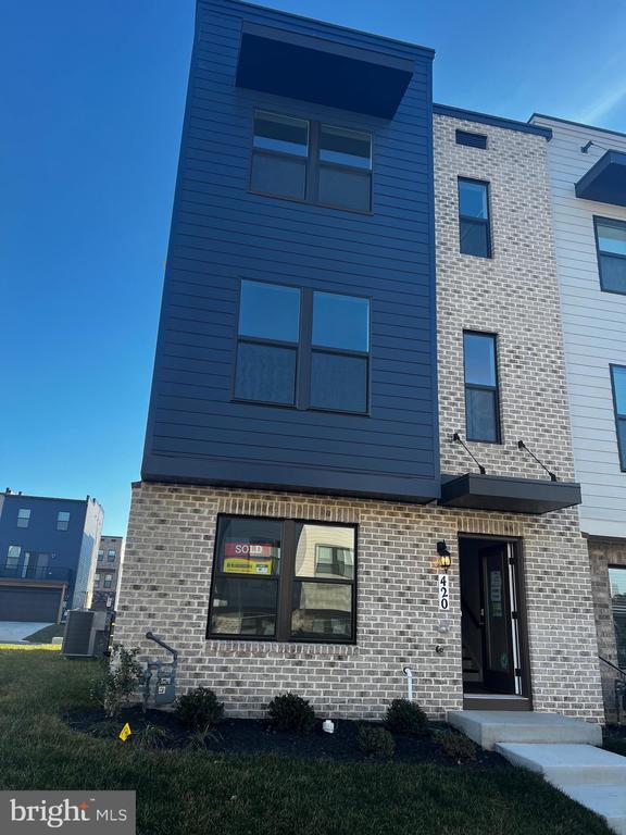 Photo - 420 Carroll Walk Ave Townhome