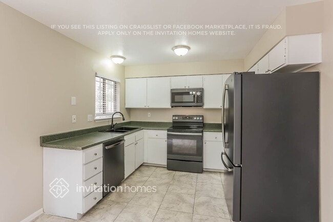 Photo - 16766 E Kent Dr