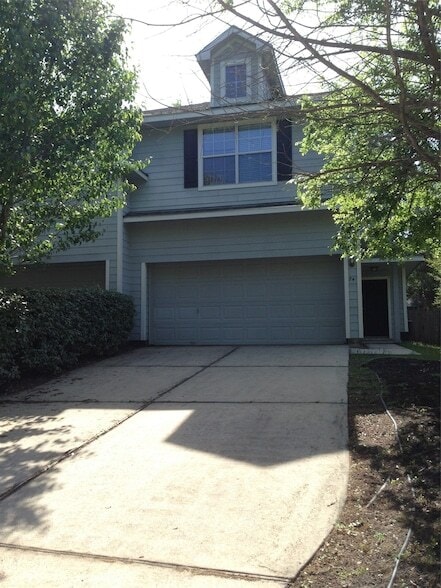 Photo - 74 Blue Creek Ct